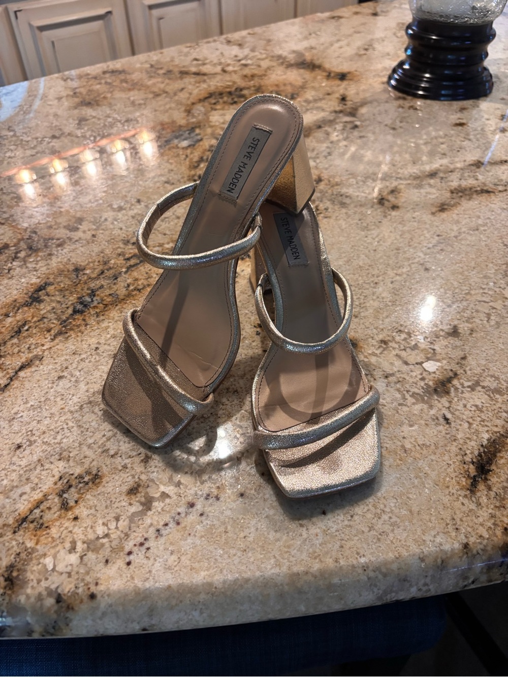 Steve Madden heels 9.5